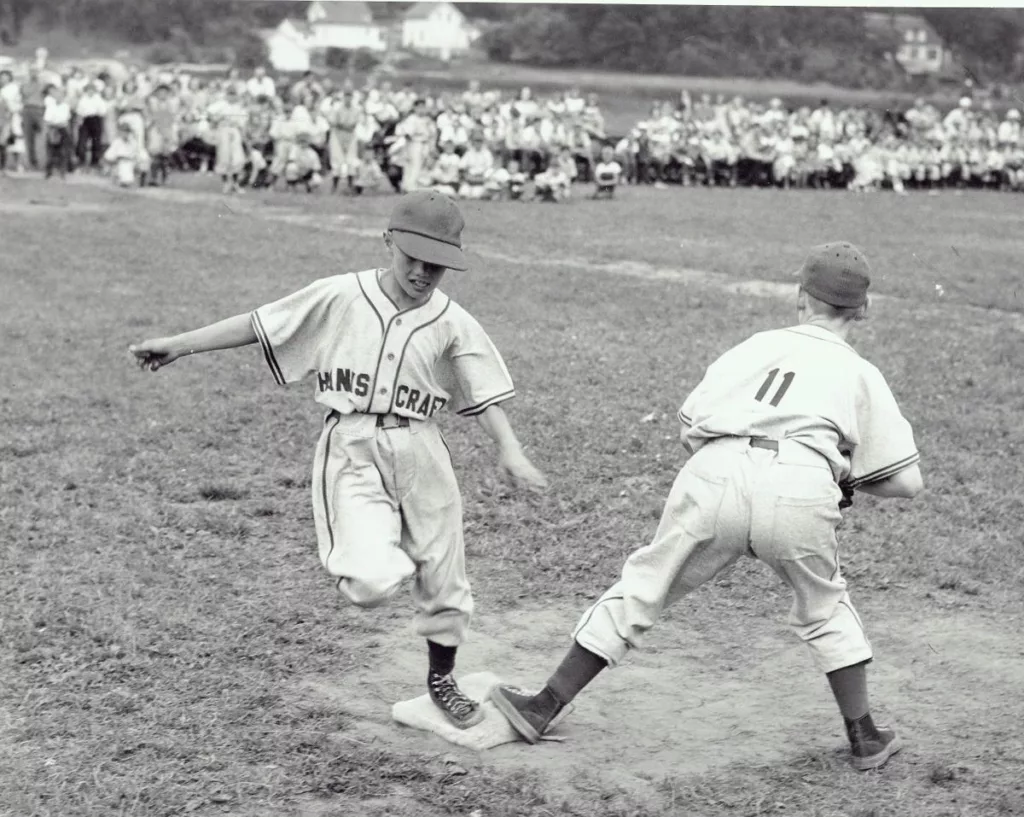 Hankscraft proudly supports Wisconsin's first Little League Baseball.